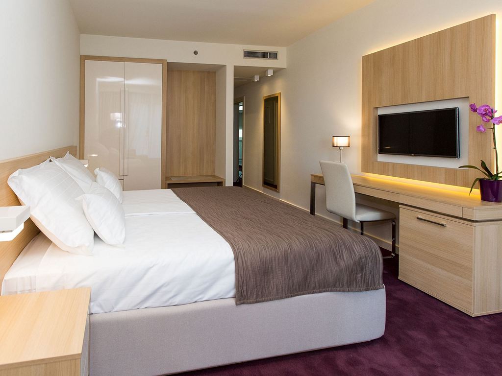 Hotel-Crikvenica-Standard-soba-2