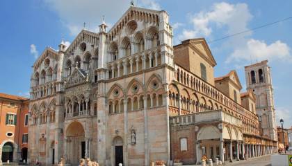italija-ferrara-katedrala_tn