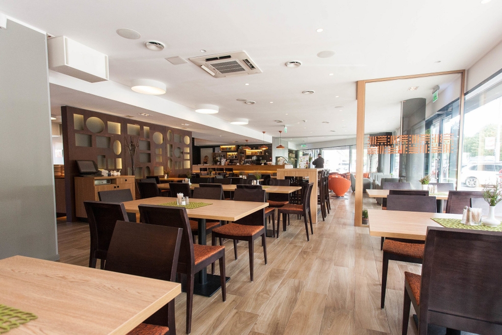 dining-and-breakfast-area--v97779_1024x683_Restoran